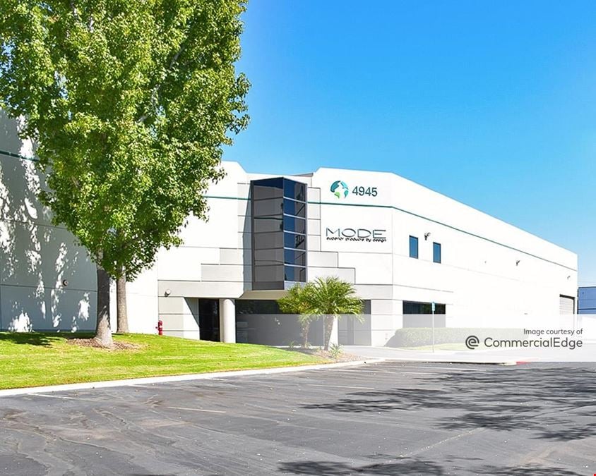 Prologis Anaheim Industrial Center - 4905-4955 East Hunter Avenue & 4985 East Landon Drive