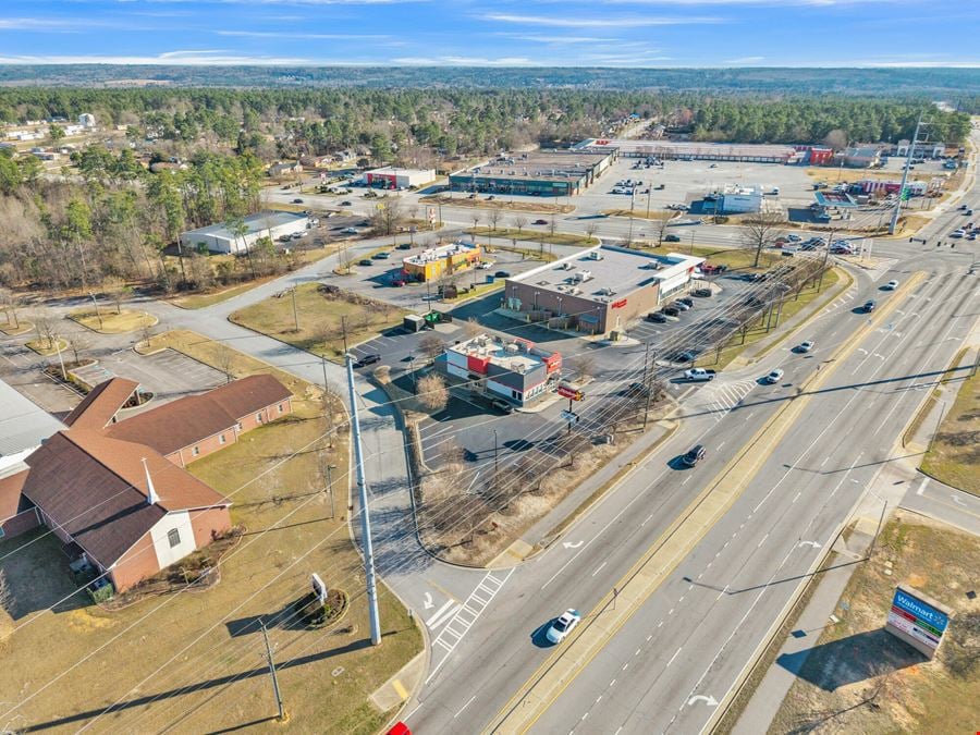 3,000 SF Hardee's | 2nd Gen QSR | Built in 2016