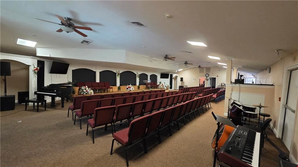 202 Woodland Hwy