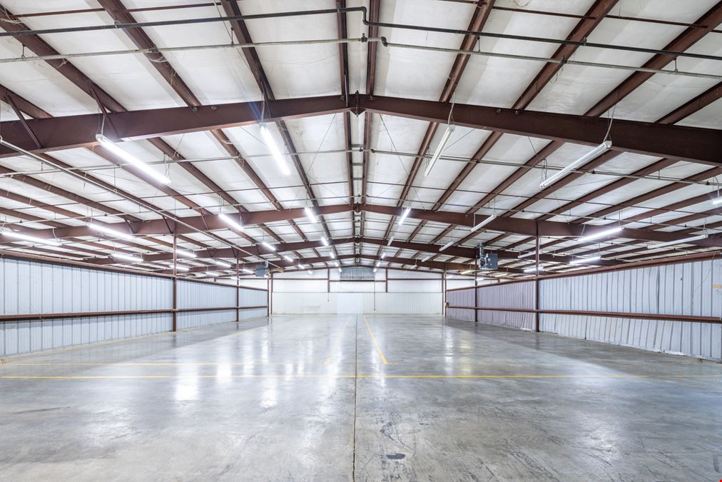 25,000 - 49,750 SF Industrial Building in Nicholasville, KY