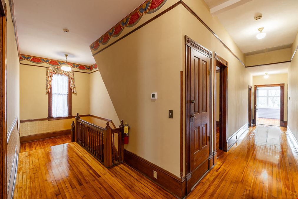 Newton-Gibson House