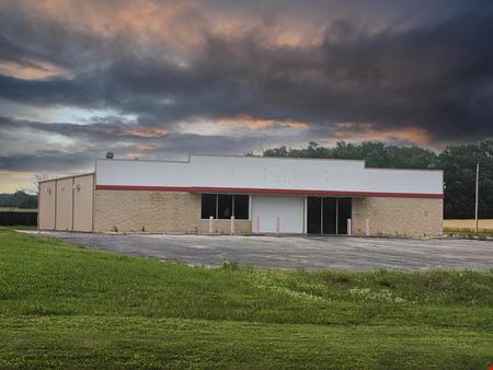 Preview of Retail space for Sale at 790 S Highway 77
