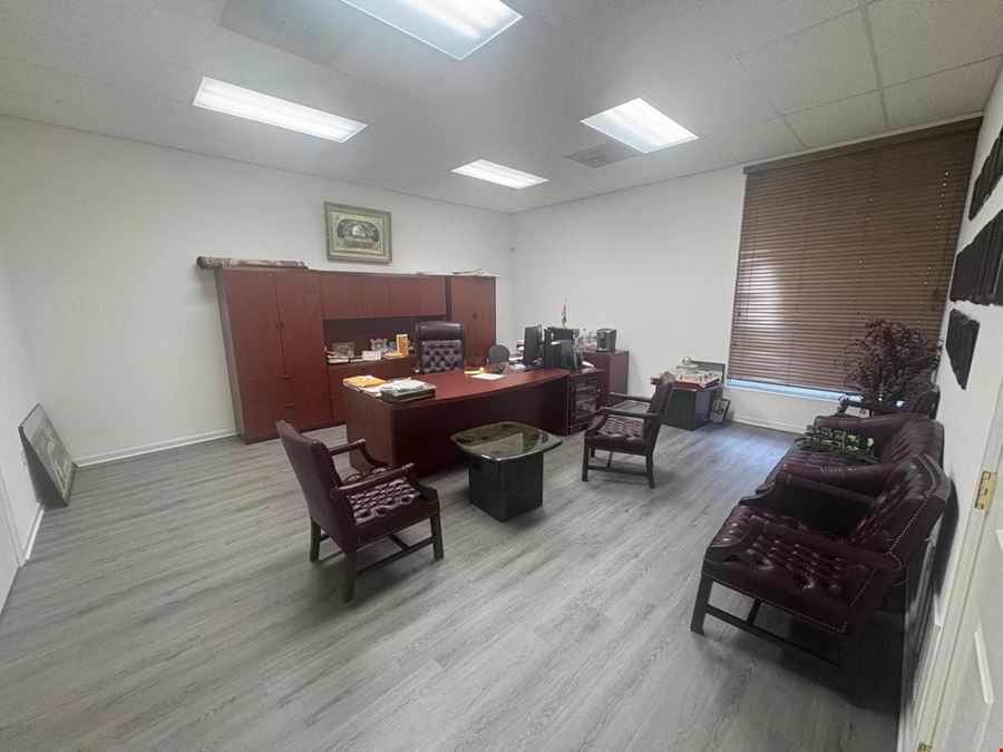 Renovated 2,600 RSF Office Space | Plantation, FL