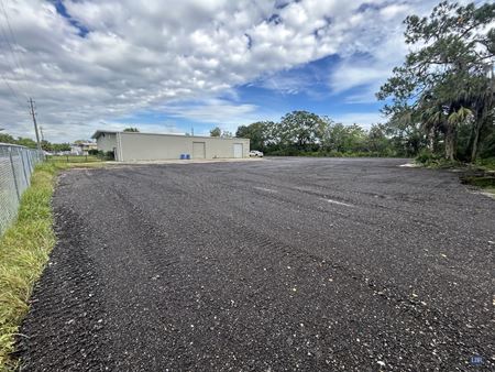 Preview of commercial space at 3300 Lillian Blvd