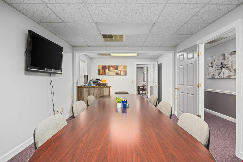FIRST FLOOR OFFICE SPACE AVAILABLE