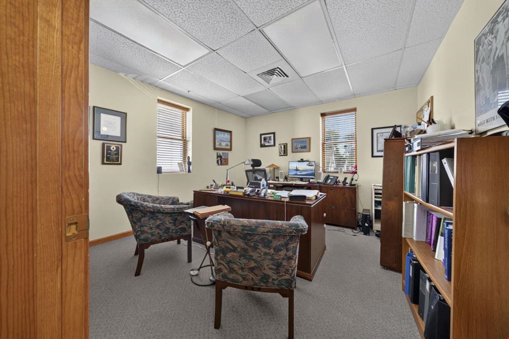 Adaptive Downtown Office Building with Large Parking Inventory