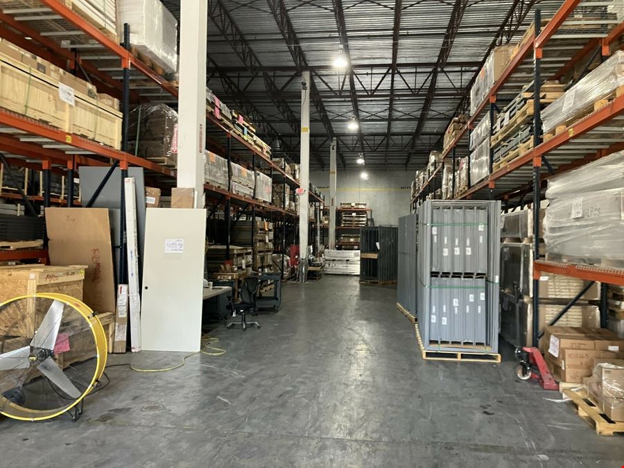 Premier Flex Space in Miramar Park of Commerce
