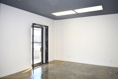 Preview of Industrial space for Rent at 1617 W Rosecrans Ave