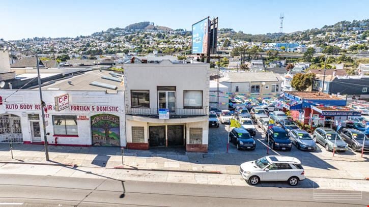 Marche Club Portfolio: 4-pacel site For Sale