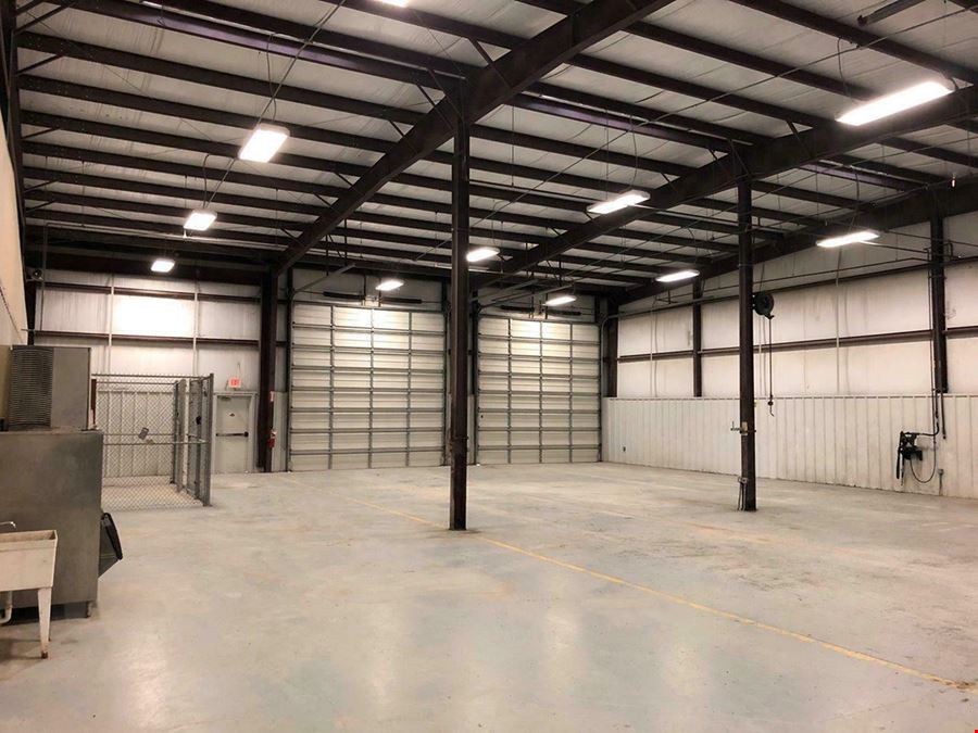 11,400 SF Shop/Office with 2 Drive Through Bays on 10+ Acres