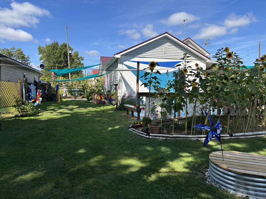 Candle Cottage – Turnkey Gift Shop & Business Opportunity