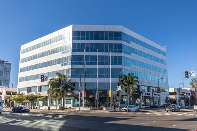 Preview of Coworking space for Rent at 14500 Roscoe Boulevard 4th Floor