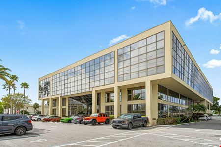 Preview of commercial space at 631 U.S. Highway 1, #203