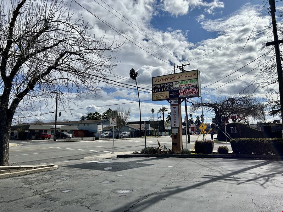 1009 & 1021 Mchenry Ave