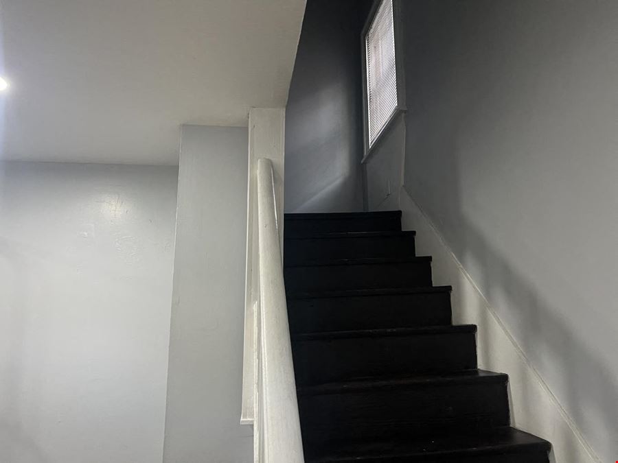 317 S Warren Ave