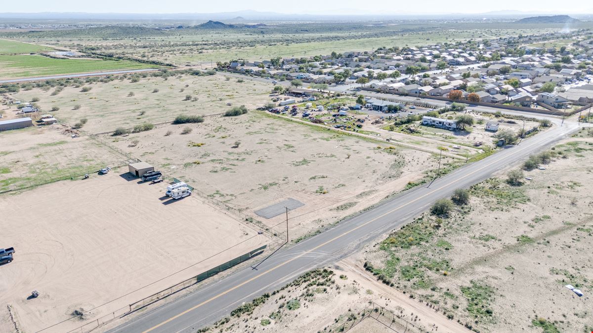 ONLY COMMERCIAL LOT AT THE HEART OF NEW DEVELOPMENT SURGE