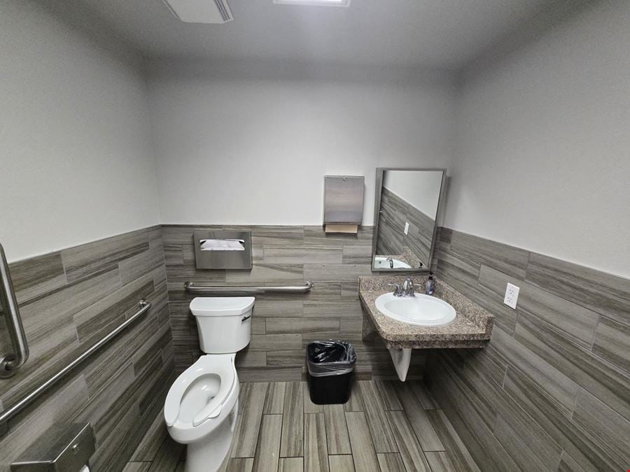 Legacy Business Park - Medical Suite (sublease)