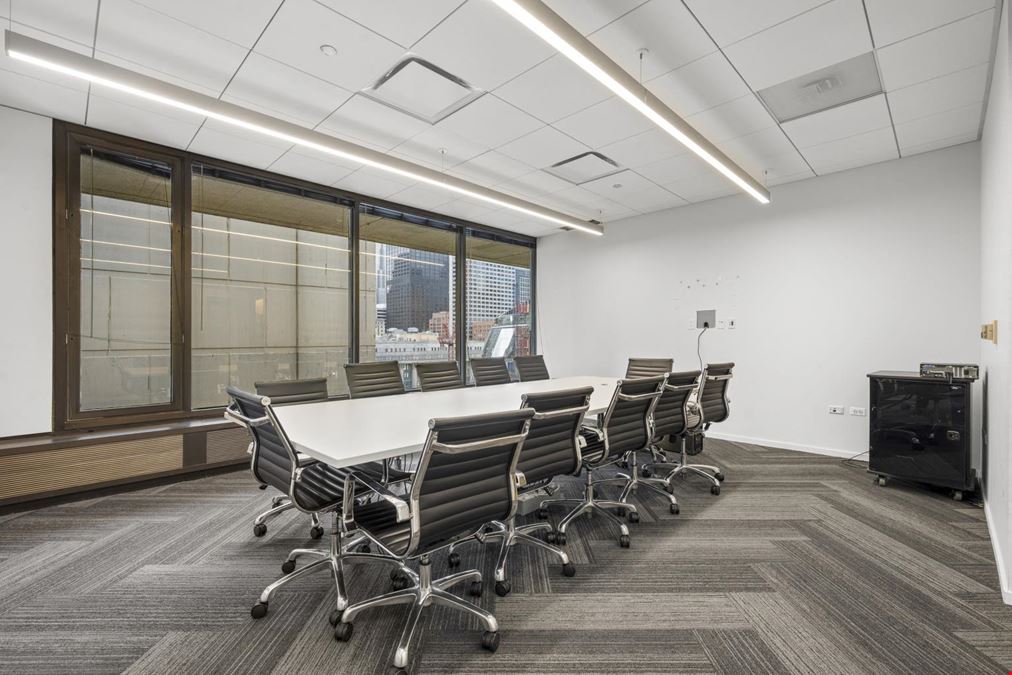 55 E WACKER DR, CHICAGO, IL 60601