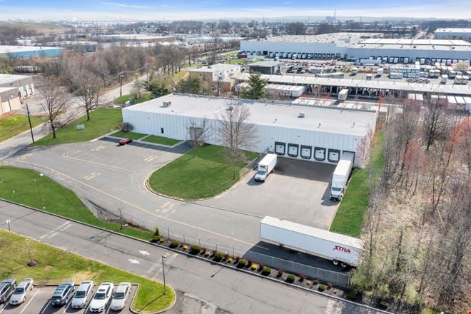 Preview of Industrial space for Rent at 27 Engelhard Avenue