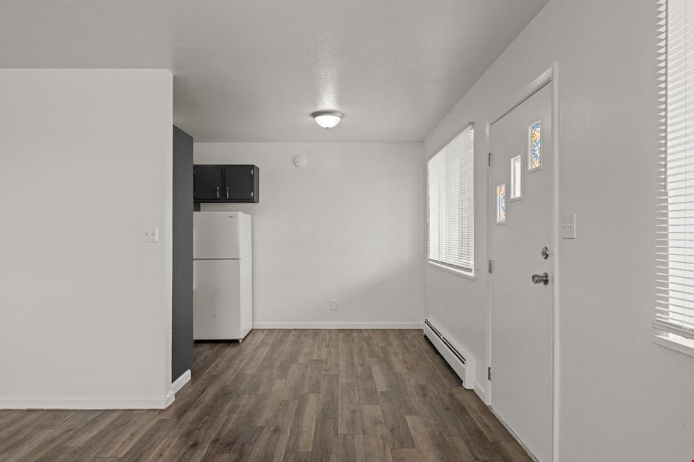 2459 W 11th Street