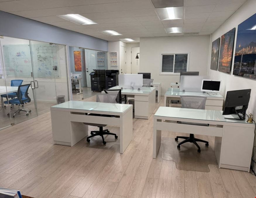 Casas Advisors