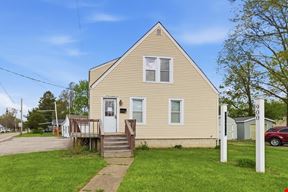 900 E Main St
