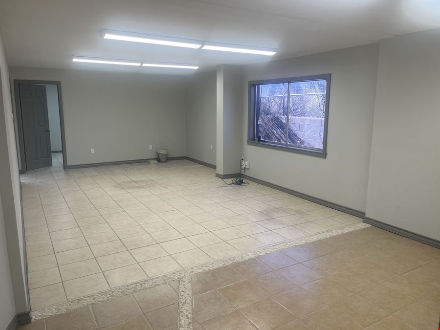 Shop, Office, & Yard w/ ±256' of W Hwy 80 Frontage!
