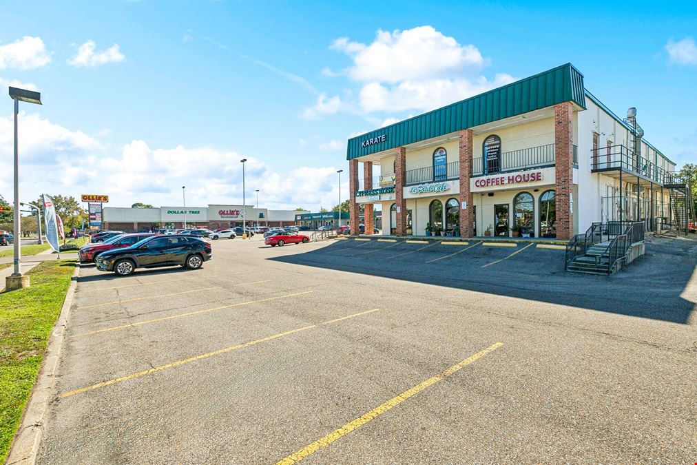 Kenner Center - For Lease
