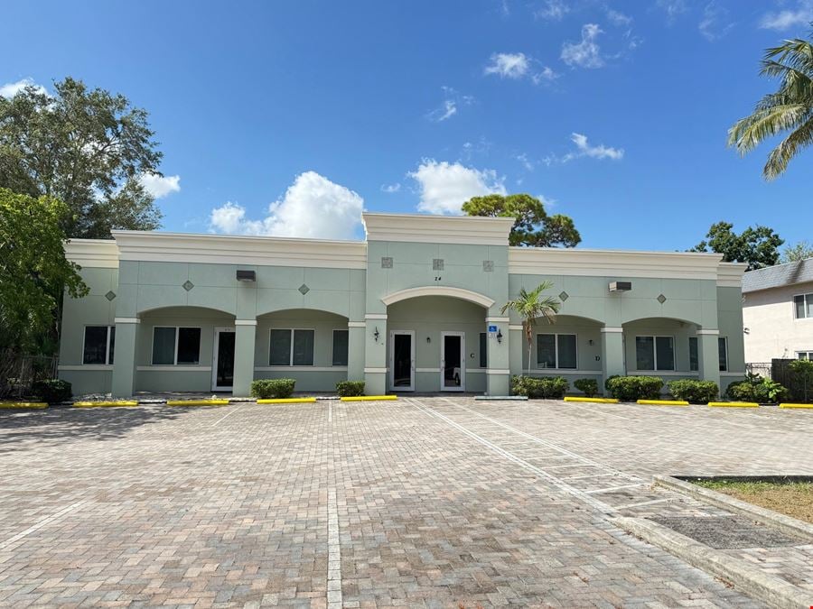 24 SW 10th St