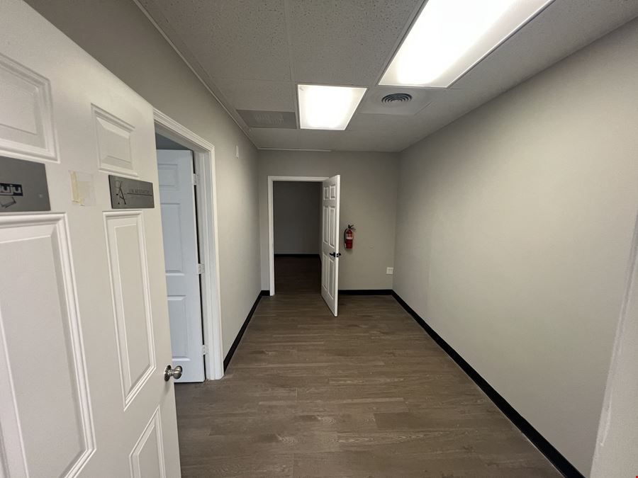 Professional Office Space in Prime Marietta Location