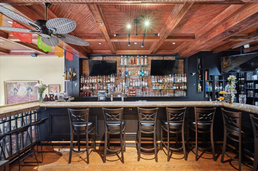Mixto Latin Restaurant | Property + Liquor License Included