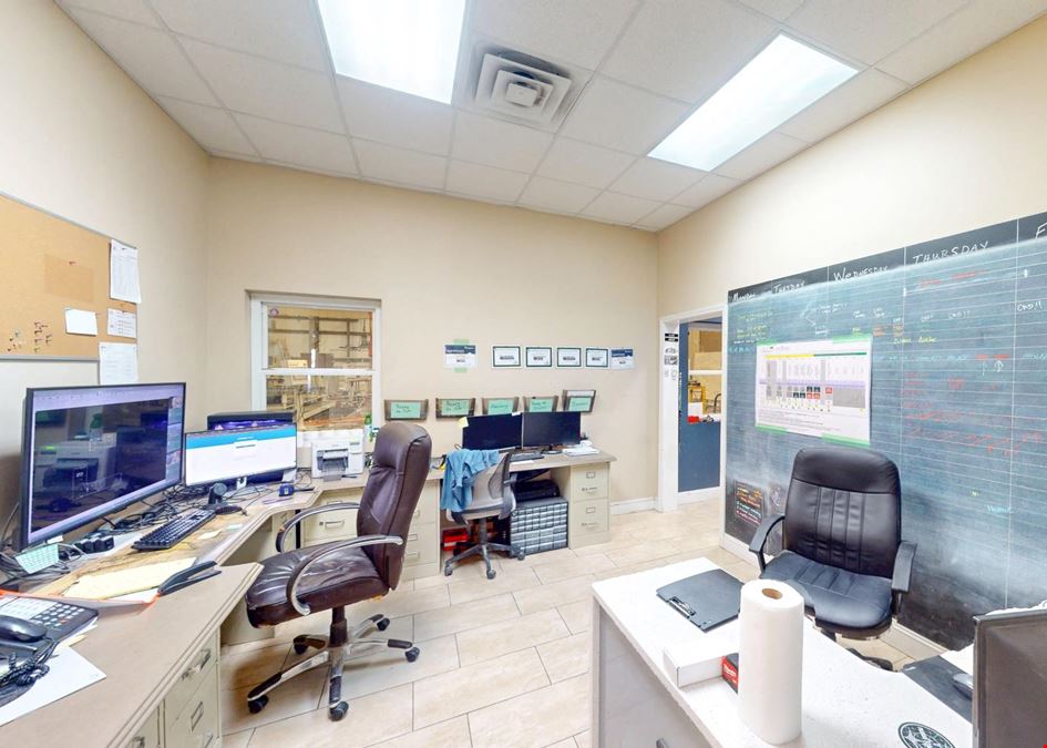 Elmwood Warehouse/Office with Lot