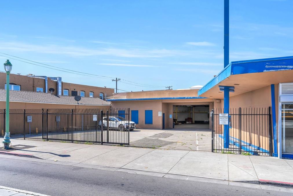 Prime Retail Opportunity in Oakland: 12,770 SF with Offices & Warehouse