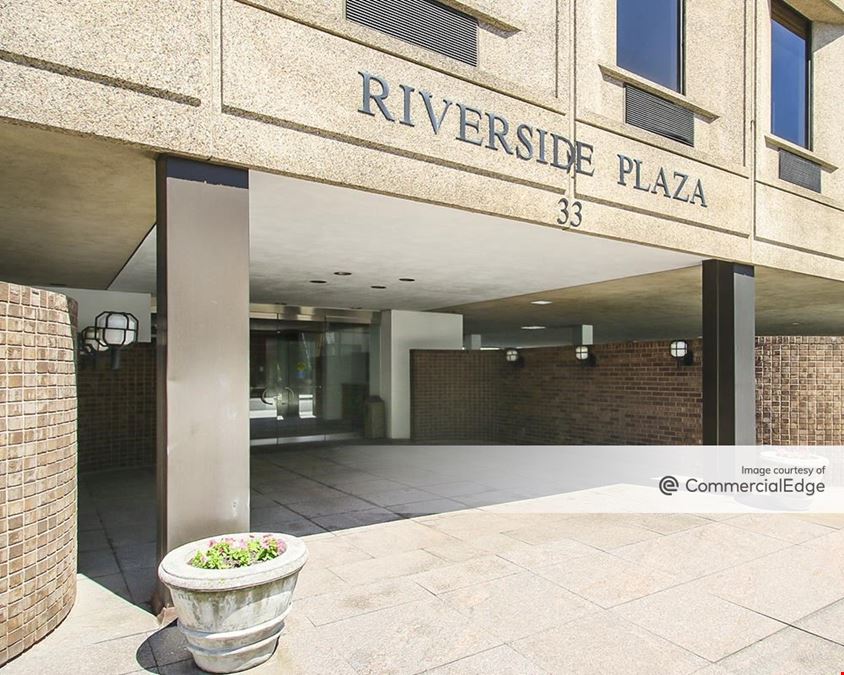Riverside Plaza