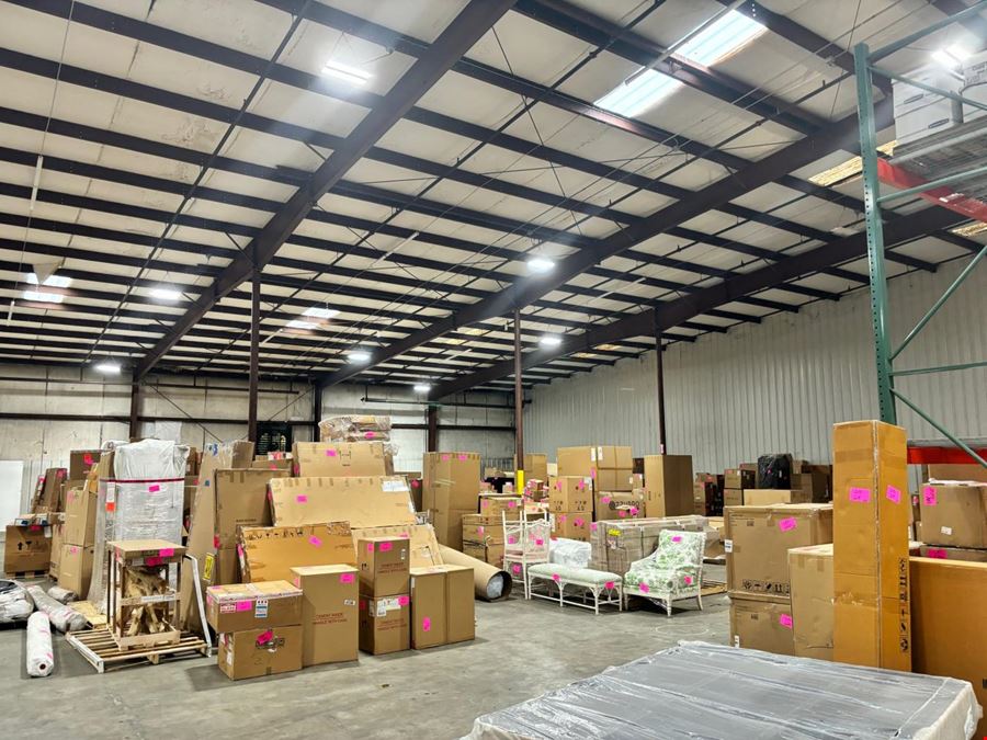 North Charleston Warehouse #1756 | 1000 - 10000 SF