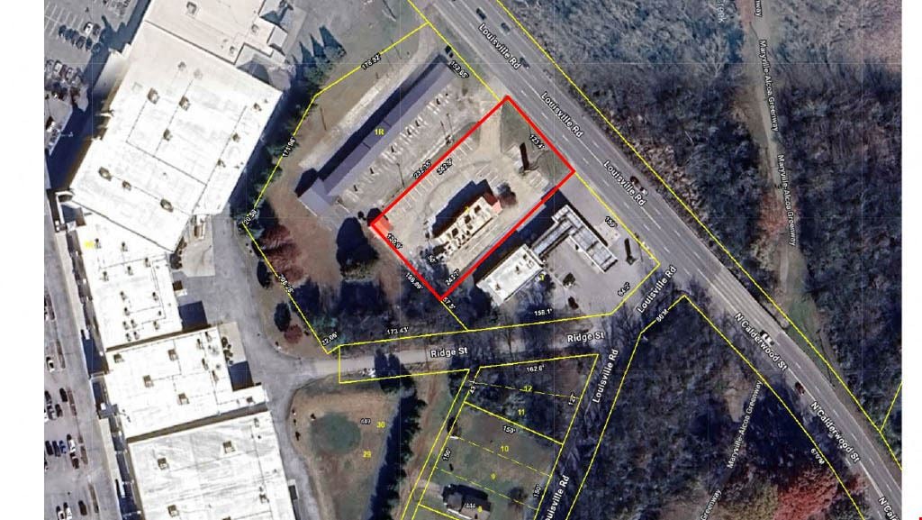 523 Louisville Road