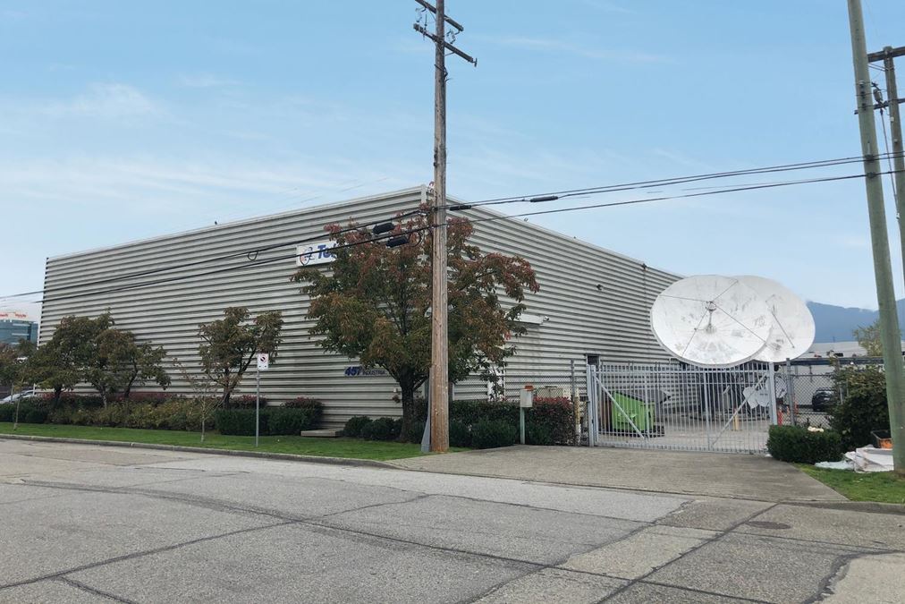 457 Industrial Avenue