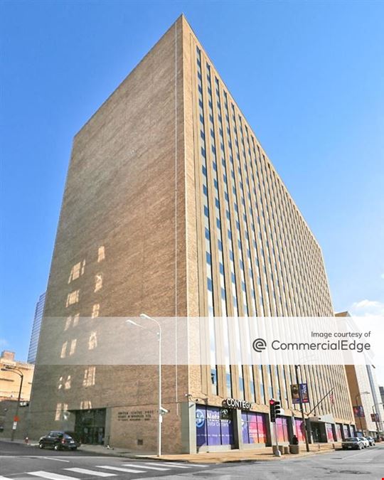 210 North Tucker