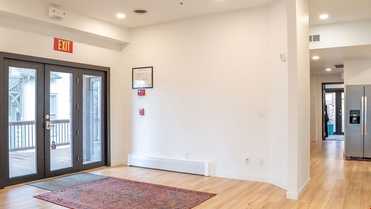 2235 Broadway