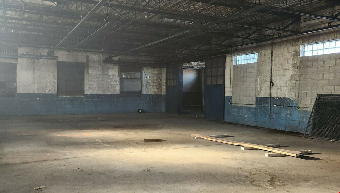 Detroit - Freestanding Industrial Warehouse