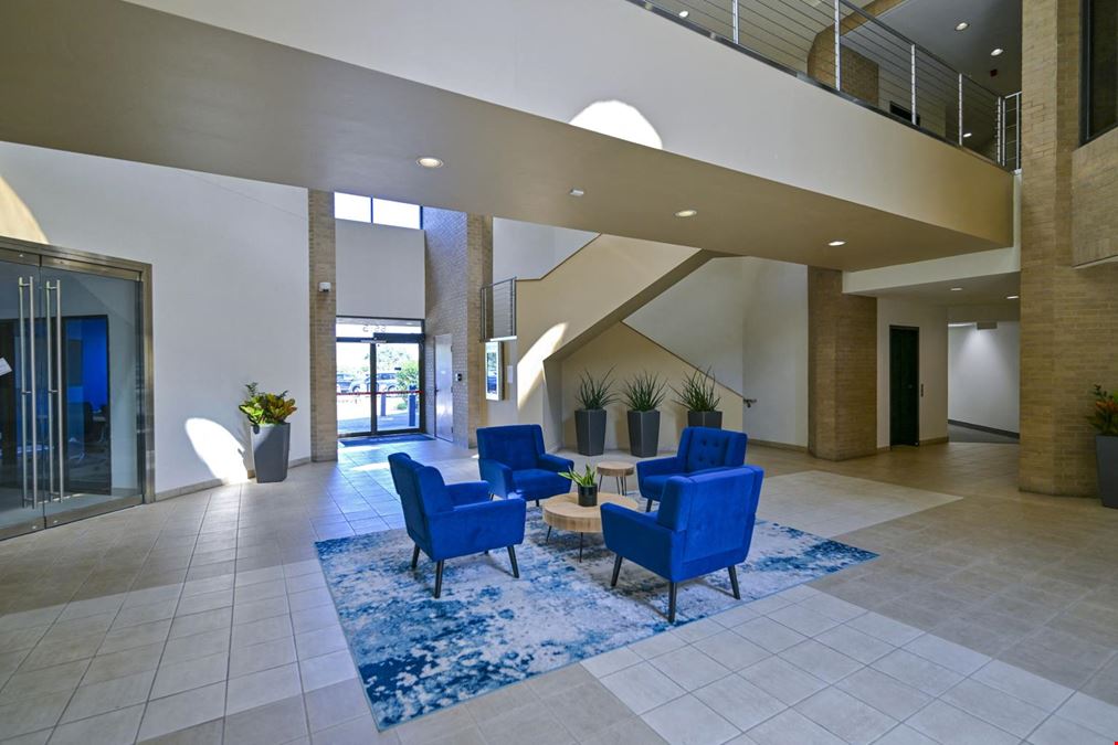 8615 Freeport Parkway
