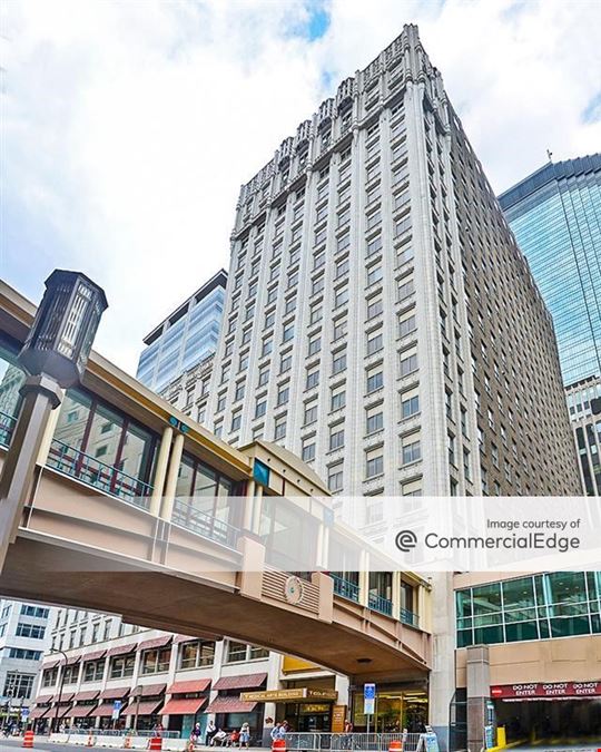 825 Nicollet Mall