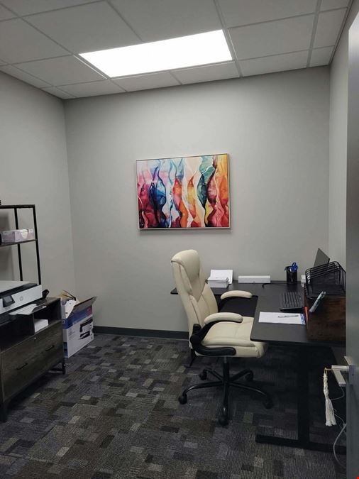 3600 S Westport, Suite 110
