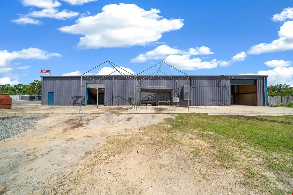 Versatile B5-Zoned Commercial Warehouse on Hwy 441