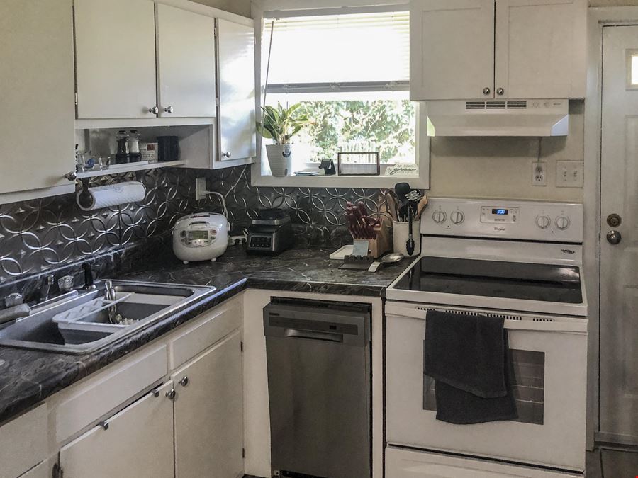 UGA Multifamily – Upgraded, Fully Leased, Owner Financing