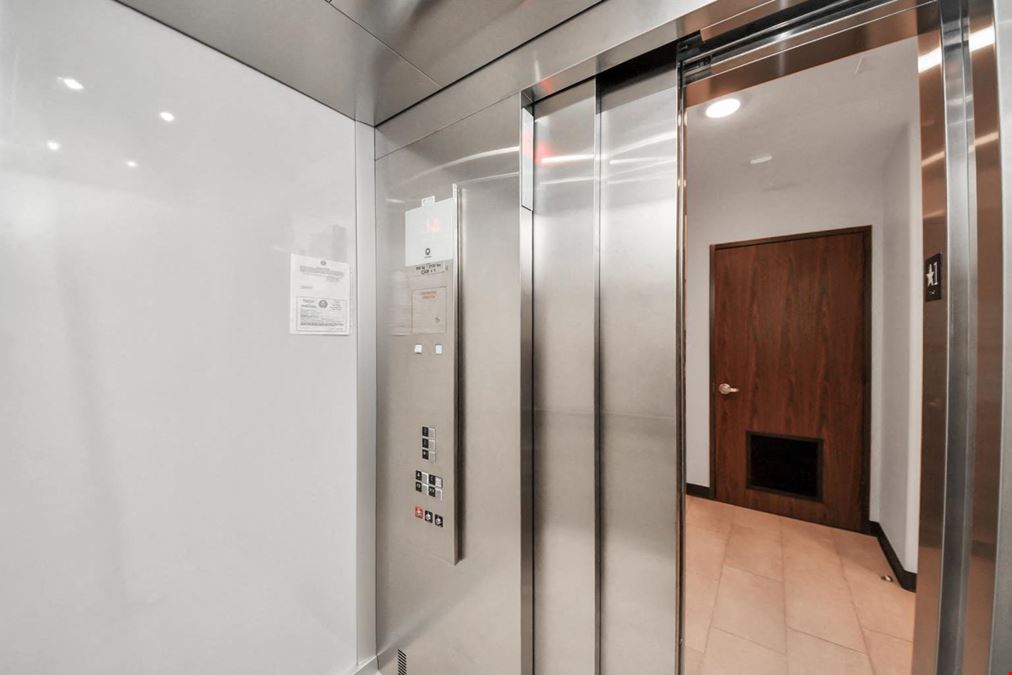 Premier Sugar Land Owner-User Office Condo