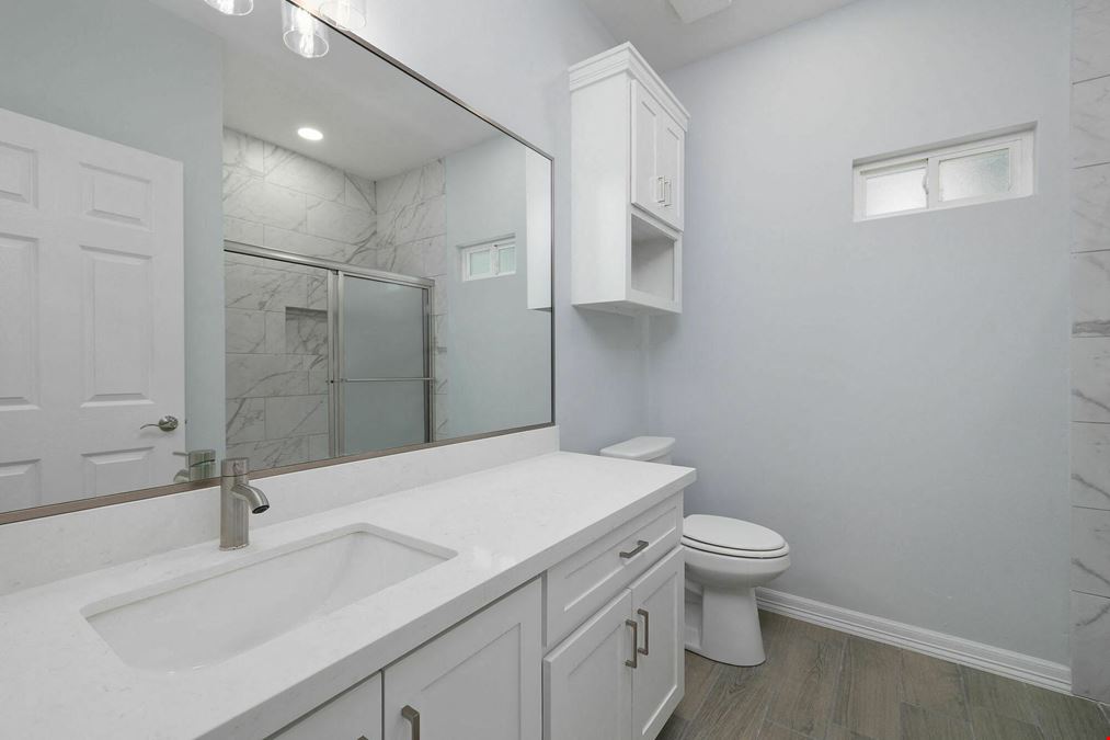 412 & 416 E. Acacia St., 