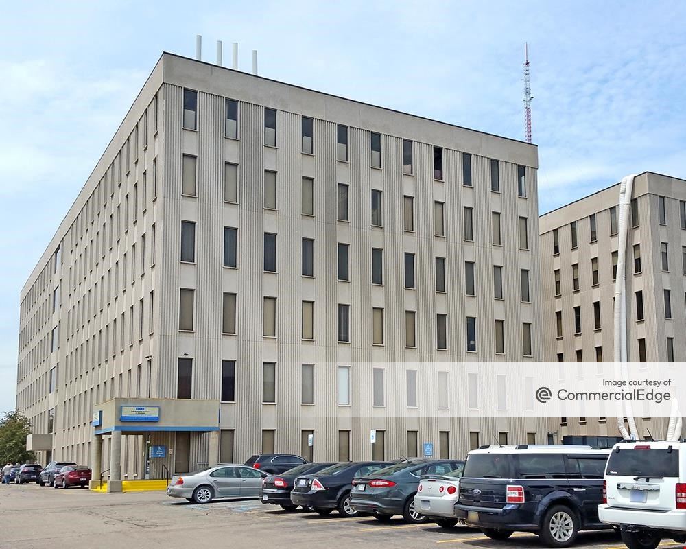Advance Office Building