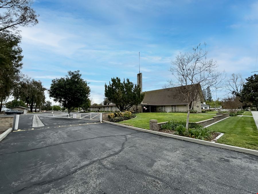 5520 Topeka Drive