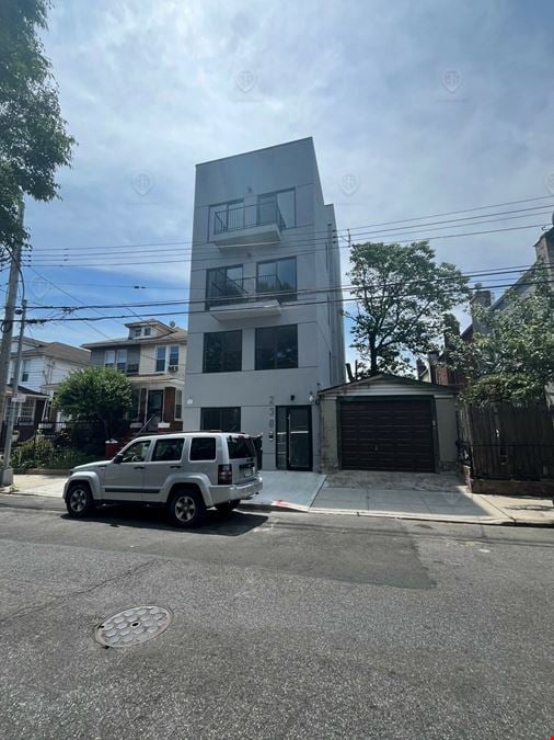 6,923 SF | 238 East 52nd Street | 9 Unit New Development For Sale